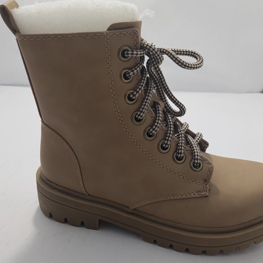 FIRM Lace Up Ankle Boots Camel